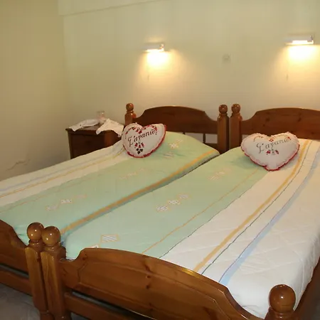 Dimitra's Maisonette * קאבוס